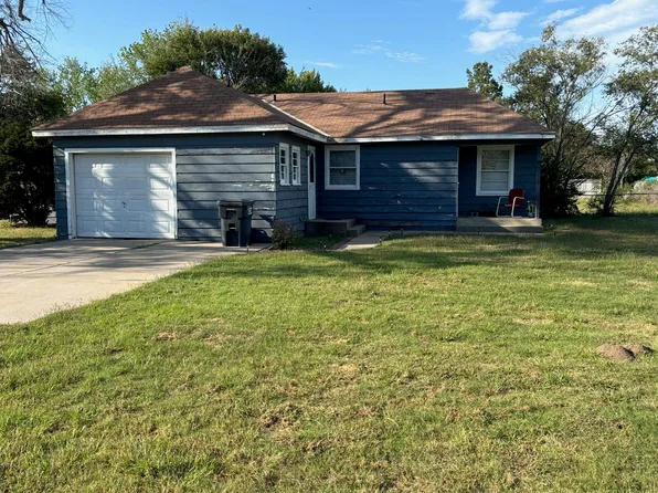 1400 W 52 S, Wichita, KS 67217