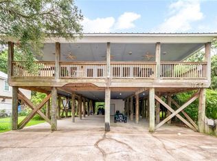 1127 Chaumont Ave, Dauphin Island, AL 36528
