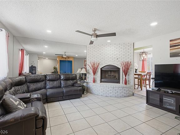 5th image of 2639 Aracatuba Ave