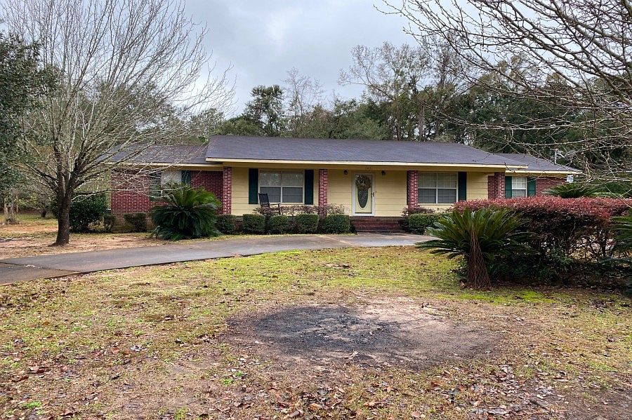 1st image of 8431 Debra Ln