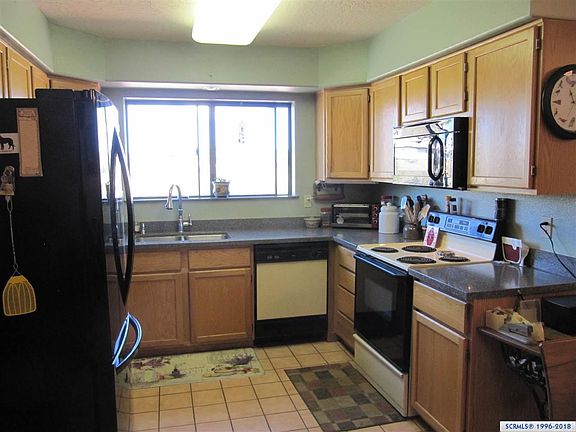 5th image of 710 E Spear Dr