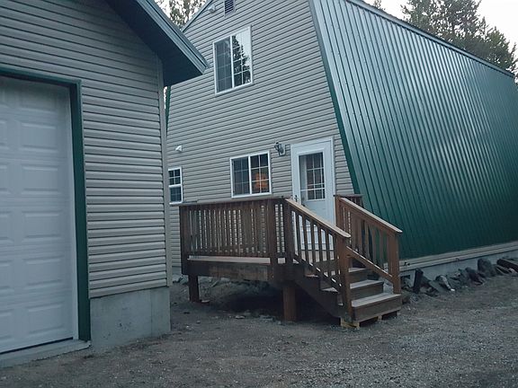 2nd image of 4127 Henderson Ln