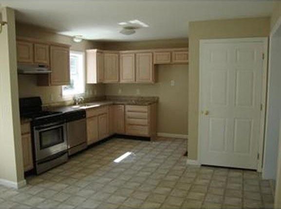2nd image of 770 N Montello St APT 10