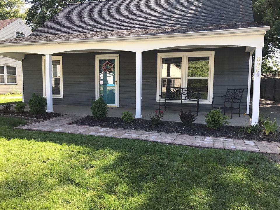 1st image of 626 Stuart Ave