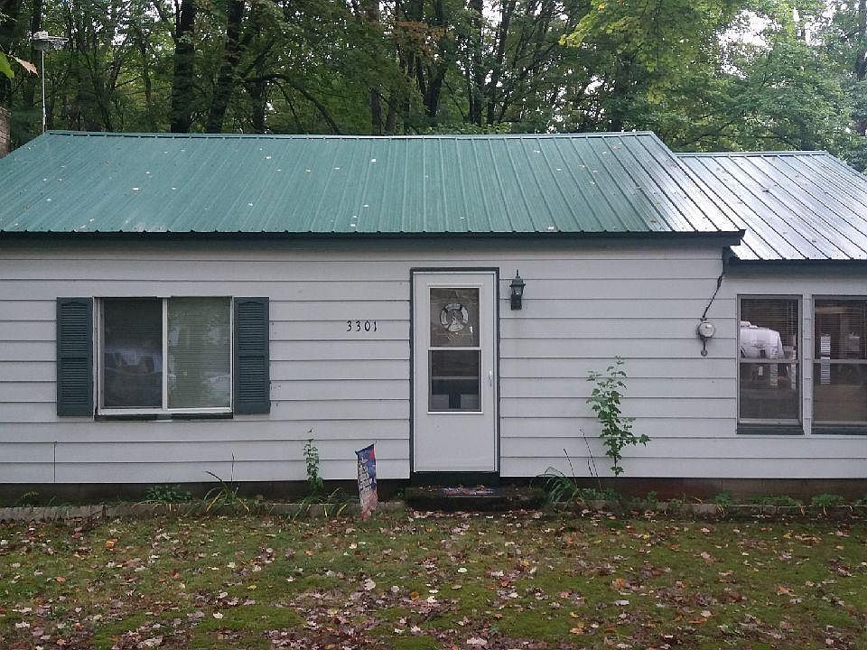 1st image of 3301 Wolf Lake Dr