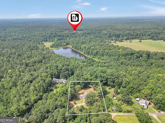 4th image of 310 Old Macon Rd