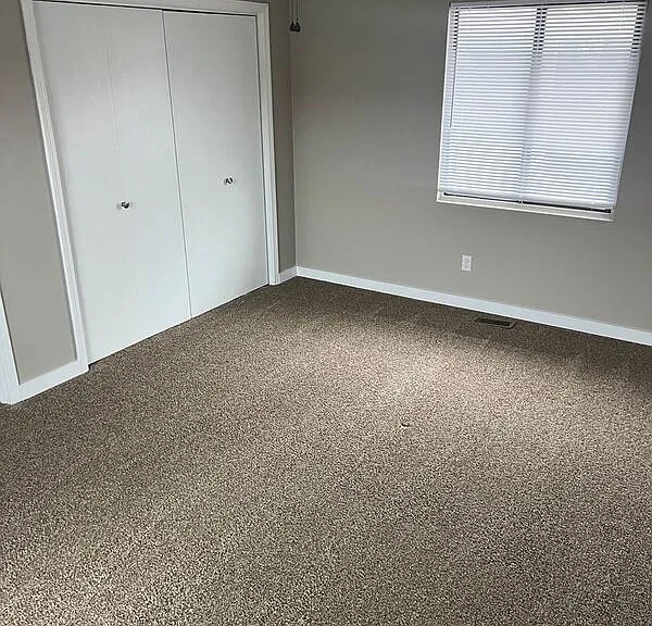 1238 E Guinevere St #2 — Photo 14