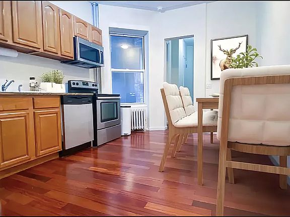 2nd image of 129 W 56th St #4B