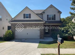 565 Amaranth Trl, Hoschton, GA 30548