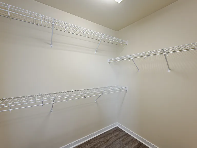 3927 Liesfeld Pl — Photo 24