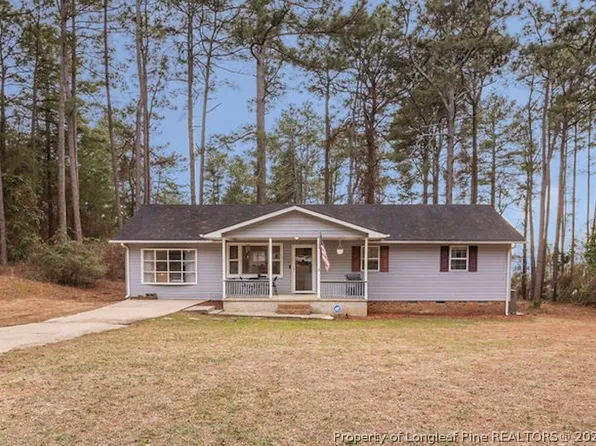 104 Haines Ct, Southern Pines, NC 28387