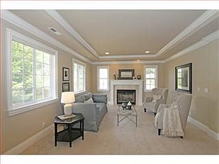 3rd image of 908 Far Creek Way