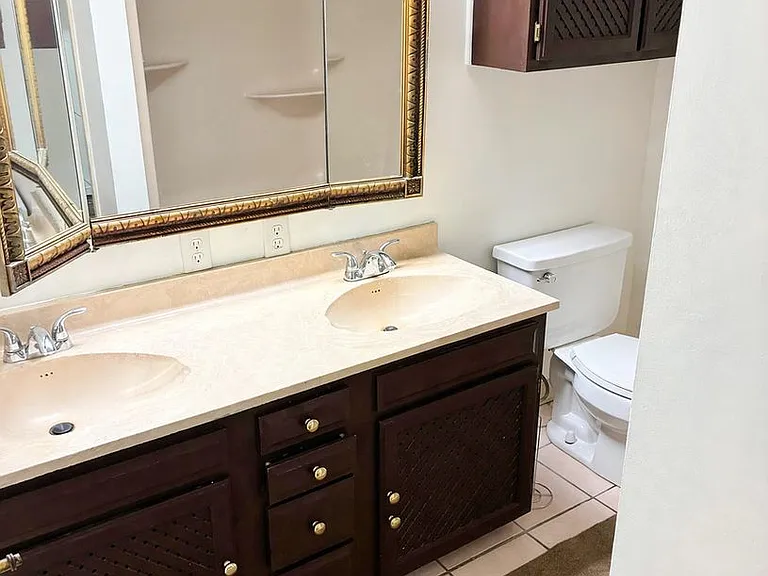 5212 S Columbia Pl — Photo 29