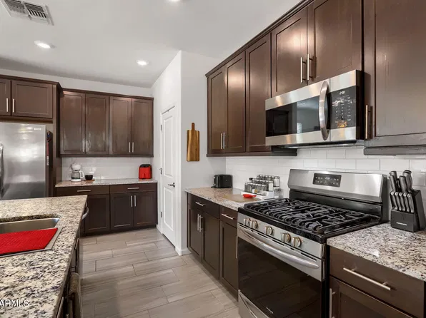 9221 W WILLOW BEND Lane, Phoenix, AZ 85037