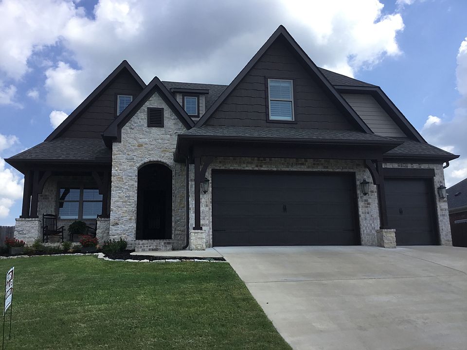 1st image of 9724 Oak Heights Dr
