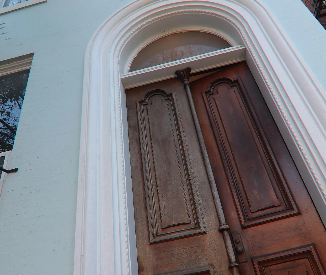 1404 Eutaw Pl — Photo 2