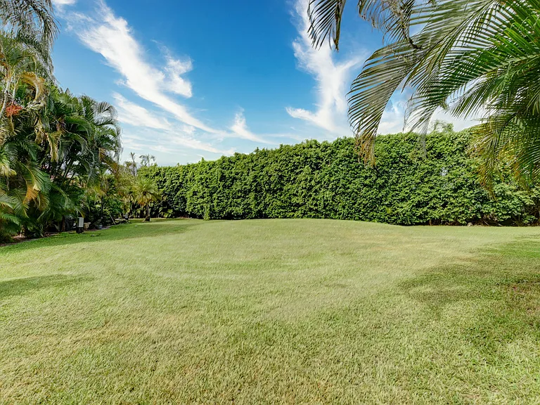22667 Meridiana Dr — Photo 33