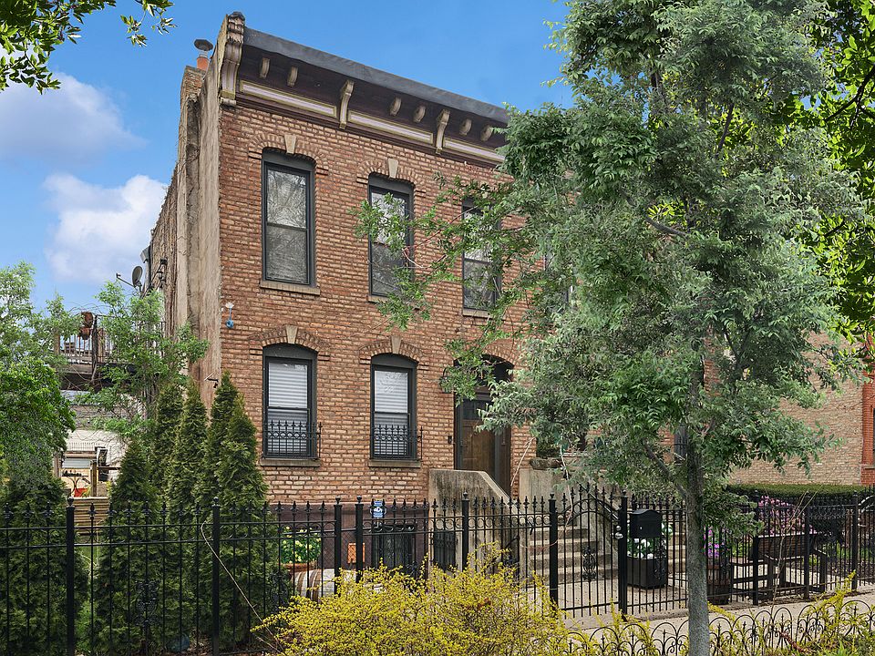 1st image of 904 S Claremont Ave
