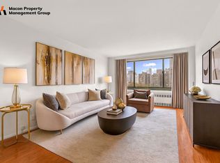 185 Hall St APT 911, Brooklyn, NY