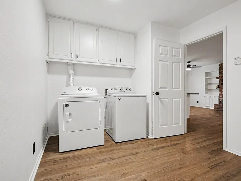 3407 Tipps Dr — Photo 26