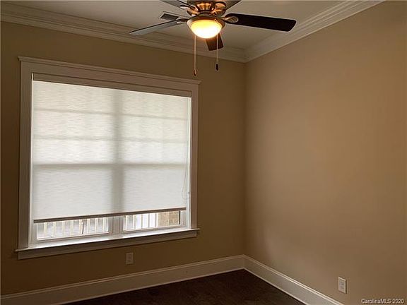 3rd image of 11405 Fullerton Place Dr