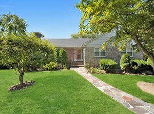 149 Longvue Ter, Yonkers, NY 10710