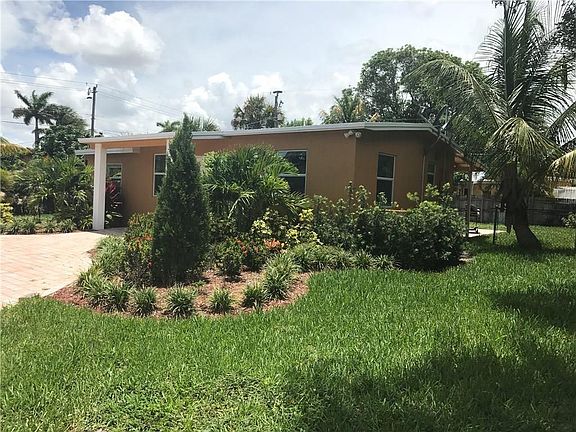 3rd image of 1717 NE 50th Street
