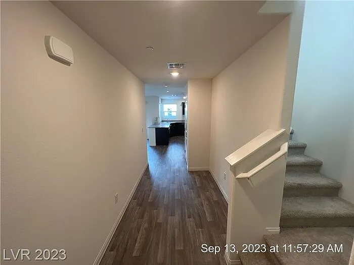 2750 Frosted Teal Ave — Photo 2