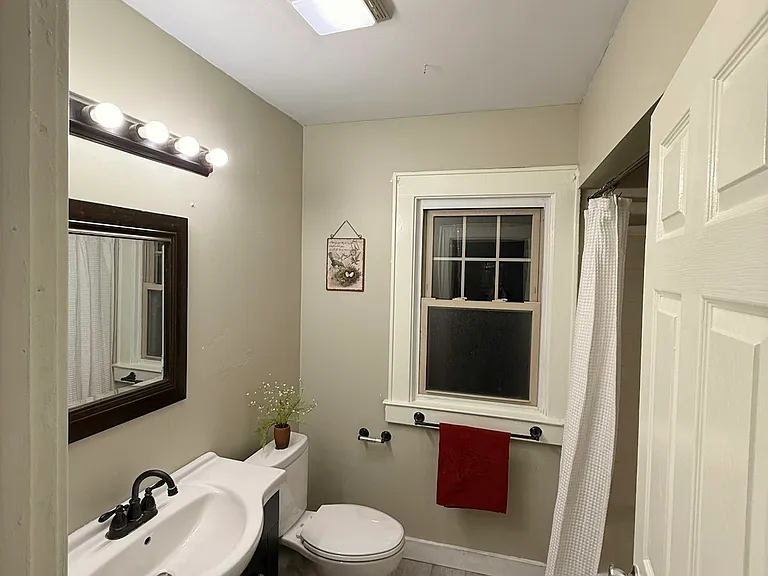 721 Salt Springs Rd — Photo 7