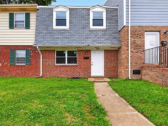 3rd image of 1803 Olde Buckingham Rd