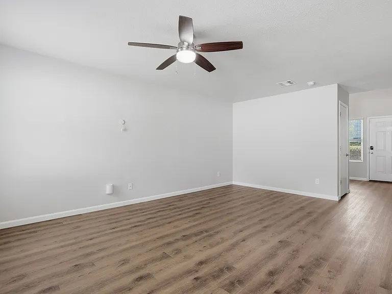 9609 Sandy Ridge Way — Photo 5