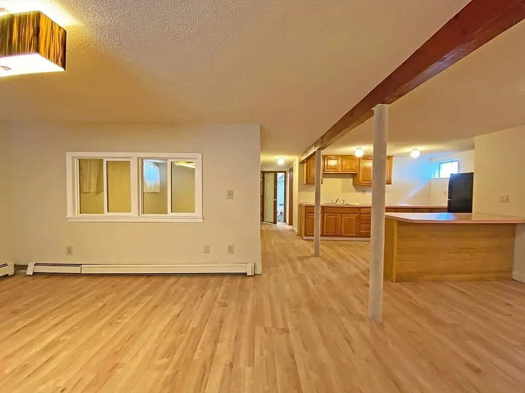 1 bed, $2,400 — Photo 2