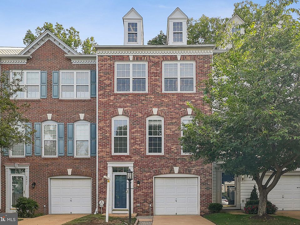 1st image of 5433 Summer Leaf Ln