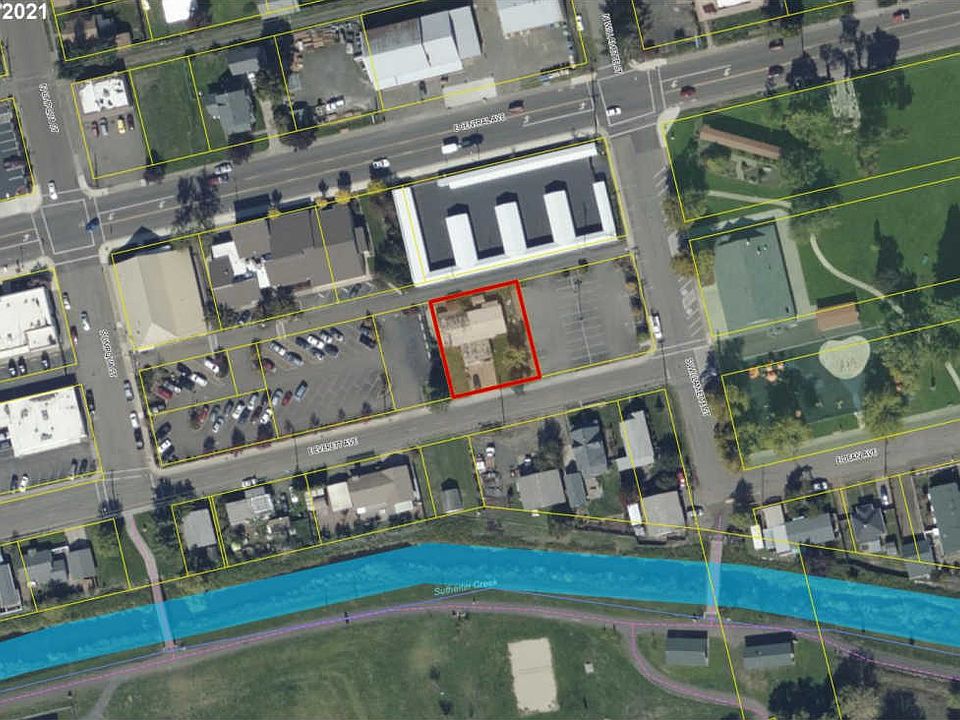 2nd image of 273 E Everett Ave