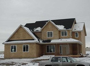 2202 S Meadowivew, Greenacres, WA 99016