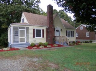 1025 Mountain Rd, Martinsville, VA 24112
