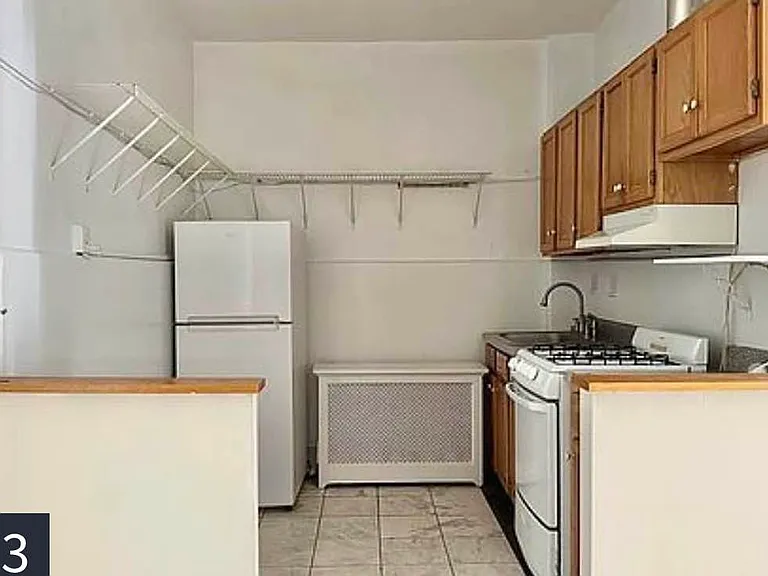31-24 28th Ave #2R — Photo 3