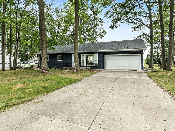 2nd image of 1003 Hickory Hill Dr
