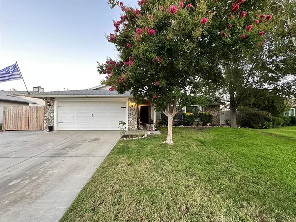 232 Yosemite Way, San Jacinto, CA 92583
