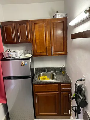 Rented by Prince Real Estate Associates LLC | media 7