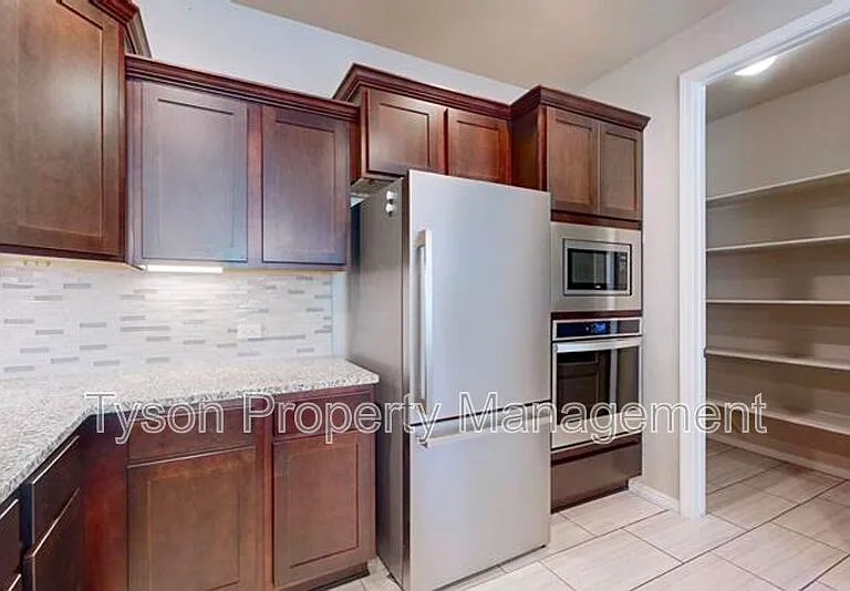 7351 Redbloom Rd NW — Photo 9