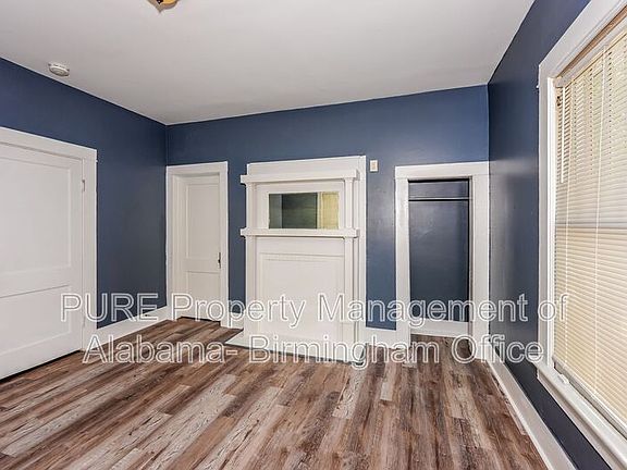 4th image of 4617 Court S