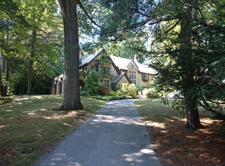85 Chestnut Hill Rd, Newton, MA 02467