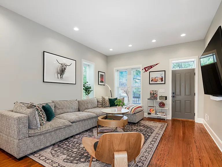 1617 Madison Ave — Photo 2