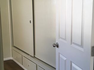 1643 Honeysuckle Dr, Modesto, CA