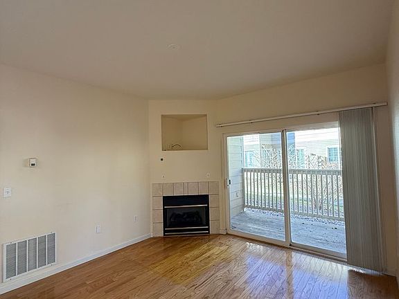 4th image of 9913 E Carolina Cir APT 104