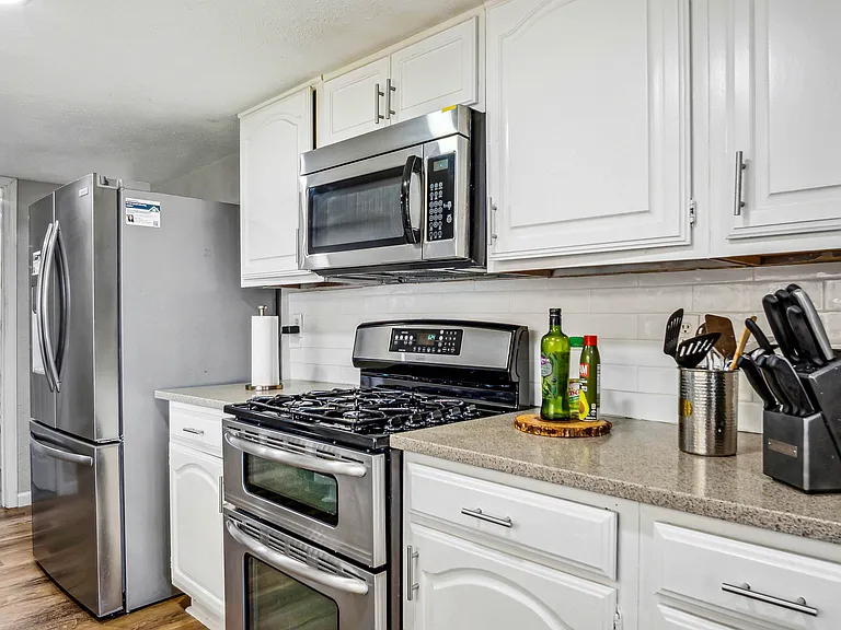 6504 Blue Ridge Trl — Photo 4