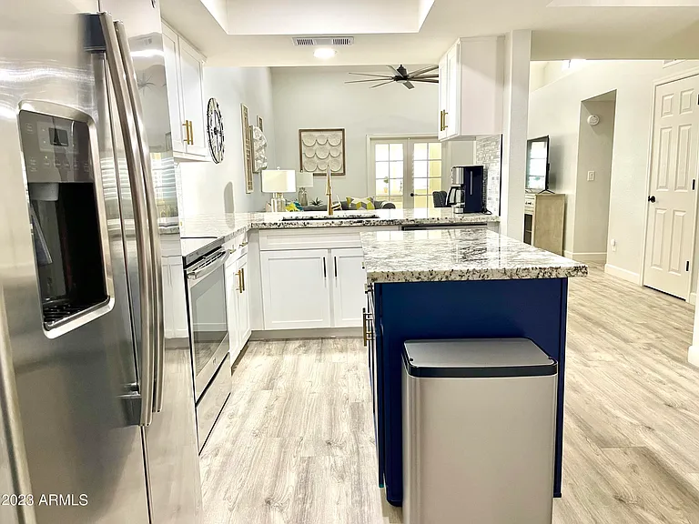 9040 E Winchcomb Dr — Photo 14