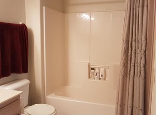 3102 Maple Valley Dr APT 302, Madison, WI 53719