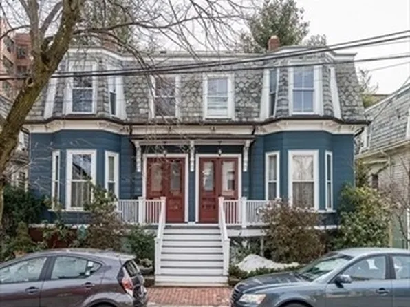 39 Walker St #39, Cambridge, MA 02138